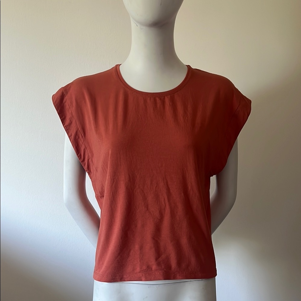 Babaton Aritzia Tank T-Shirt L Levine Cropped Sleeveless Pima Size M